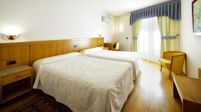 Hotel Florida Arteixo Chambre photo